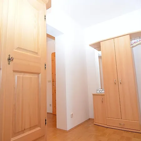 With Amenities Garden And Sauna Located In A Very Tranquil Area Dietersdorf