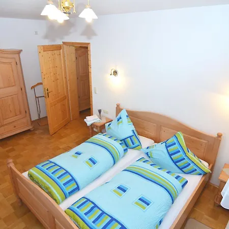 With Amenities Garden And Sauna Located In A Very Tranquil Area Dietersdorf